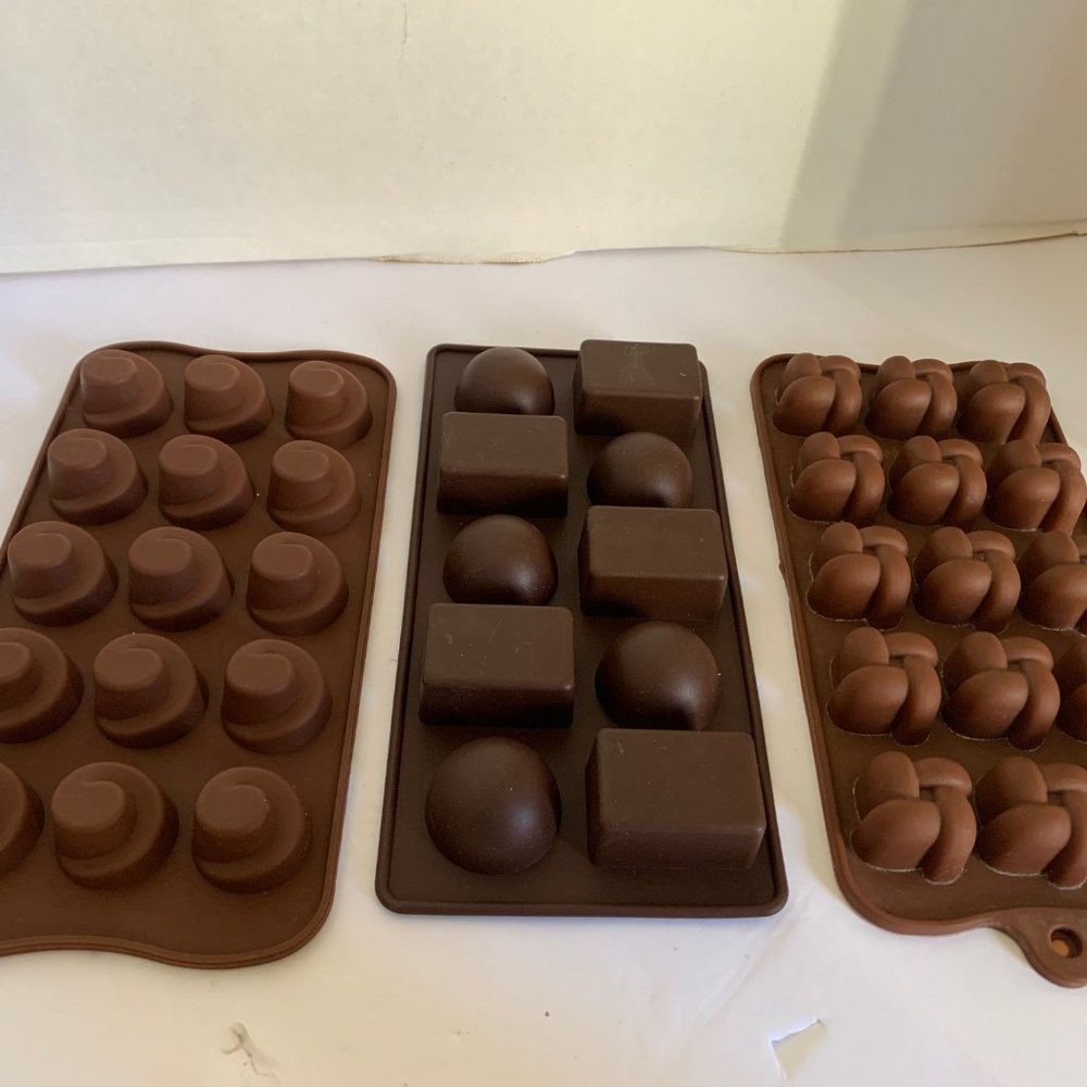 3 Candy  Molds Swirls Circles and Squares Silicone for parties favors